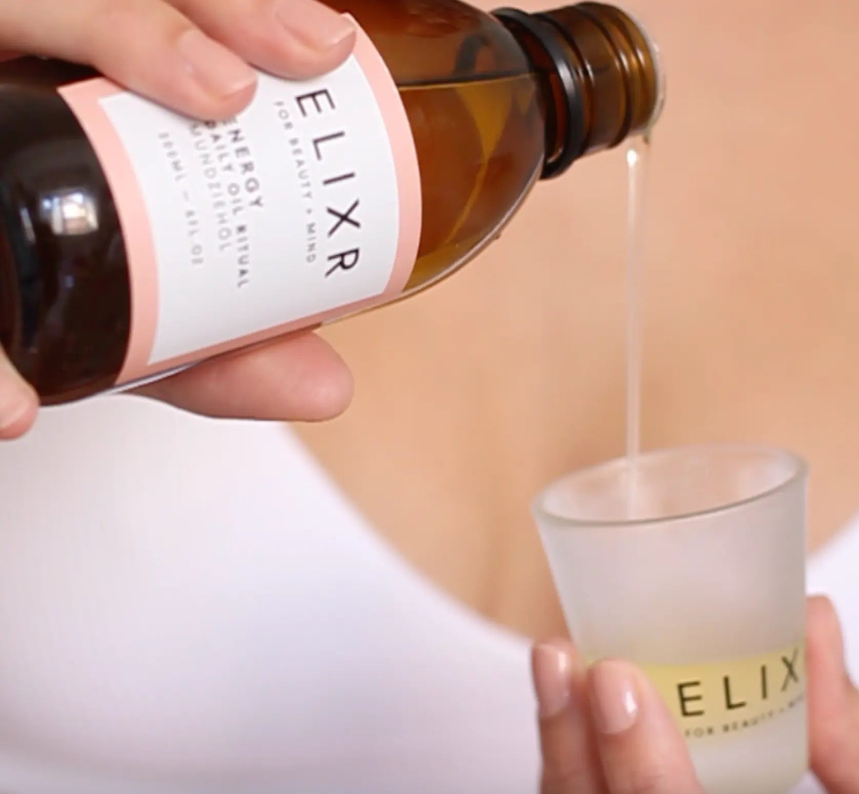 Dosierbecher zum Ölziehen - ELIXR 1